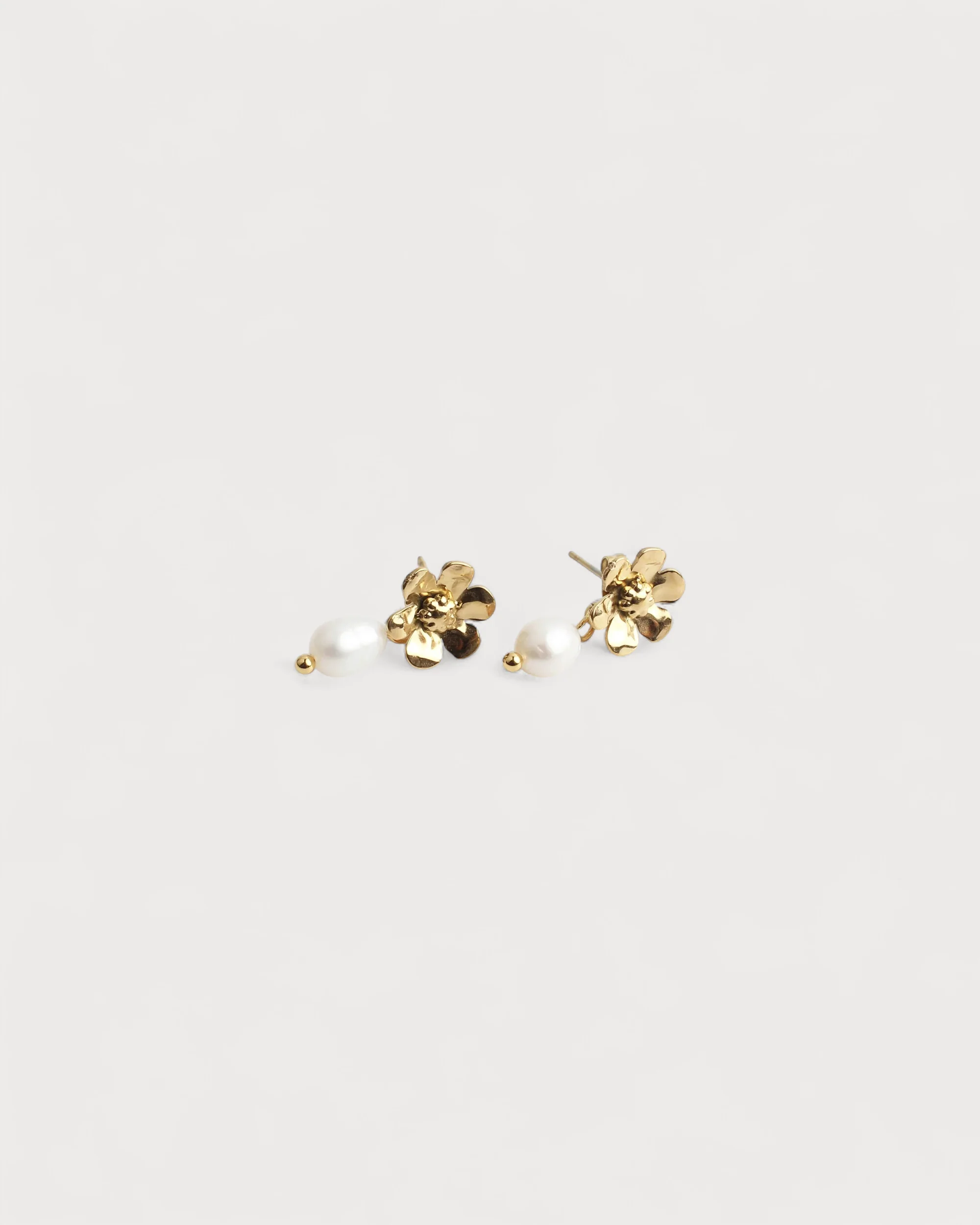 Perle et marguerite - Boucles d'oreilles - Boucles d'oreilles - Acier inoxydable