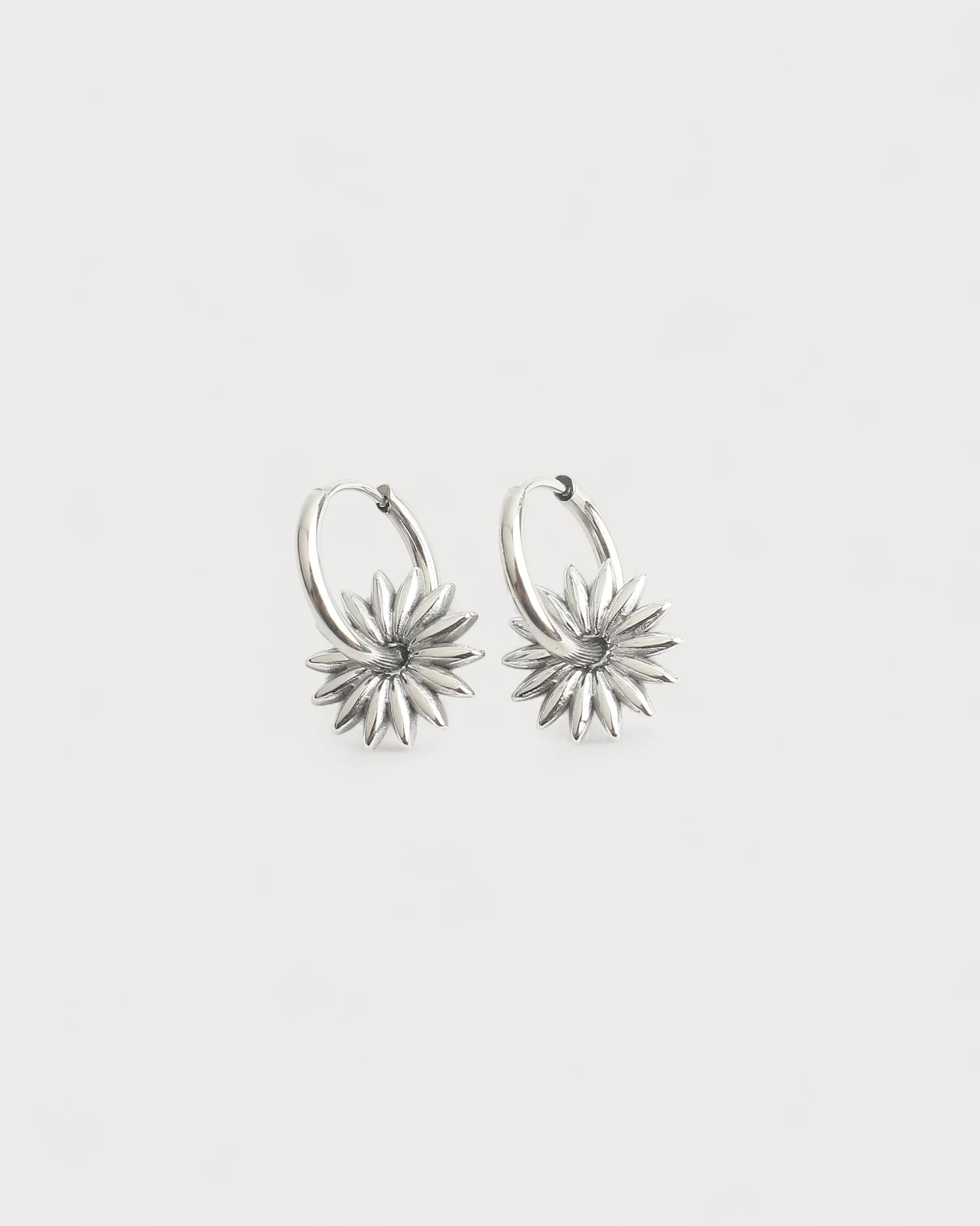 Petite Puck - Boucles d'oreilles - Acier inoxydable - Image 5