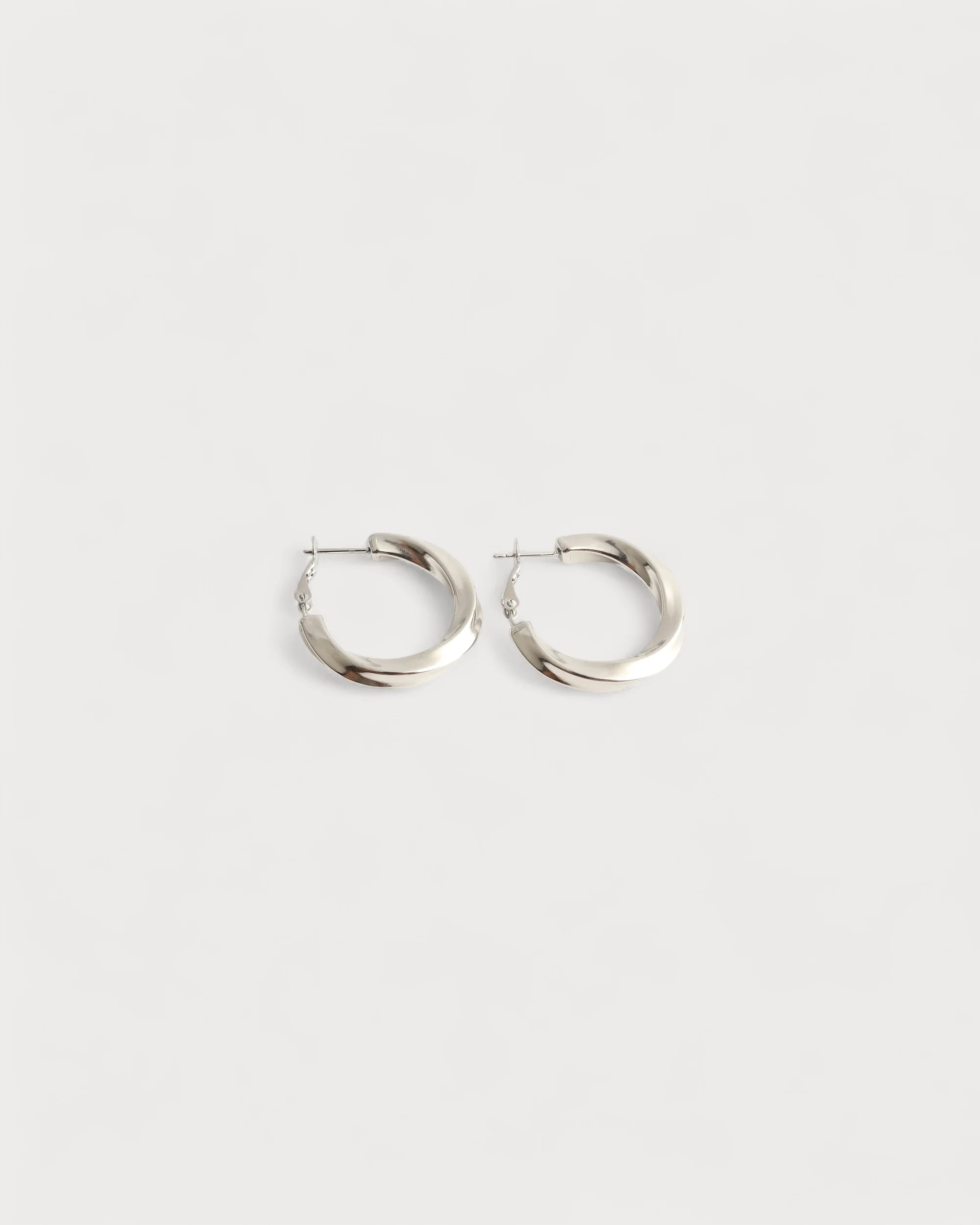 Créoles torsadées - Boucles d'oreilles - Acier inoxydable - Image 3